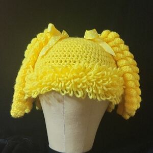 Yellow Crochet Women's Hat with Bows
